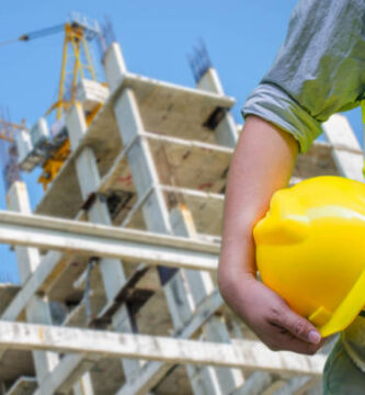 Los contratos públicos marcan el ritmo de crecimiento en el sector de la construcción regional