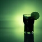 La Biblio: El Bar Literario que Revoluciona la Coctelería en Barcelona